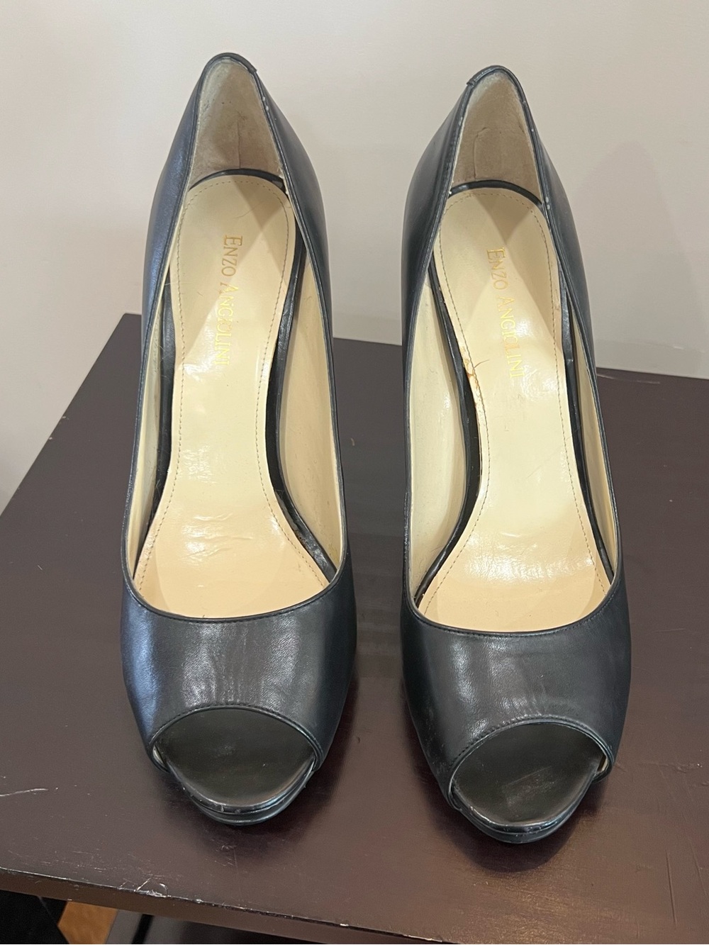 Enzo Angiolini Black Leather Peep-Toe Pumps